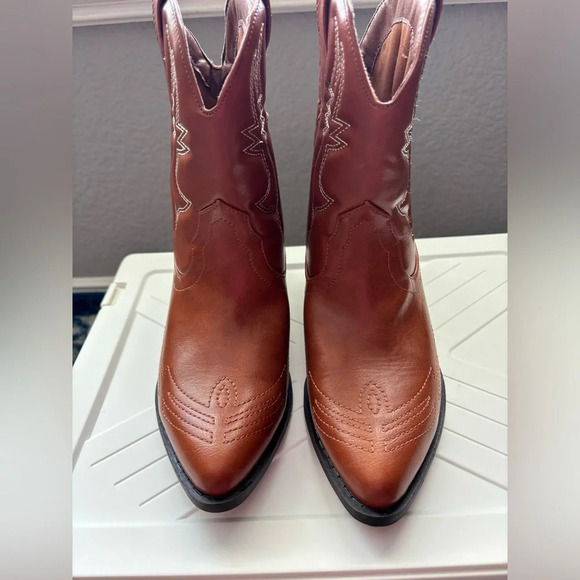 Soda Brown Ankle Boots - Picture 3 of 10